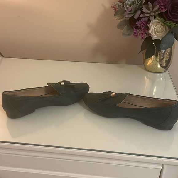 ❤️Sale❤️ Green Charter Club Loafers Size 8.5 - Picture 5 of 7